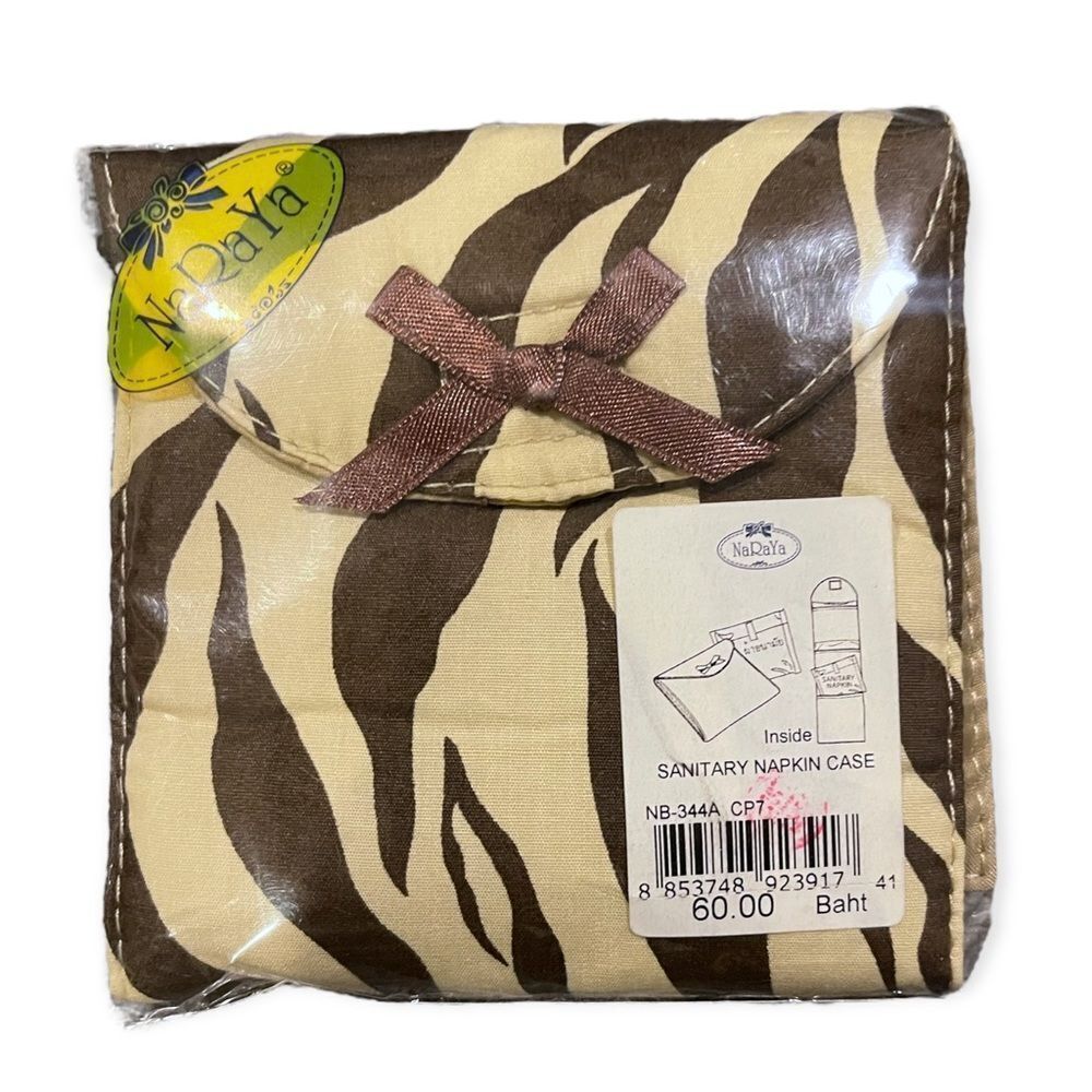 New Vintage Naraya Sanitary Napkin Pouch​​​
